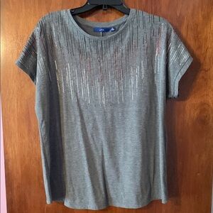 Apt. 9 Gray Short Sleeve Top with Silver Accents
